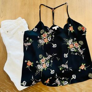 Nine Britton Scallop Detail Sleeveless Blouse - Size Large